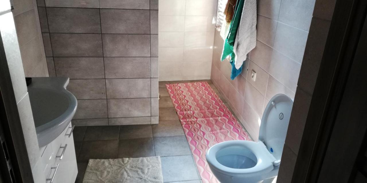 Pod klonowym sercem Kloczew Zewnętrze zdjęcie